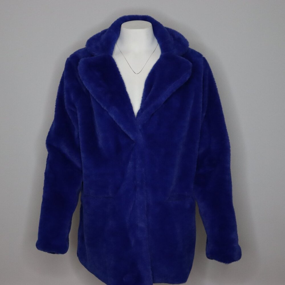Women’s Royal Blue Faux Fur Jacket – Size 2XL